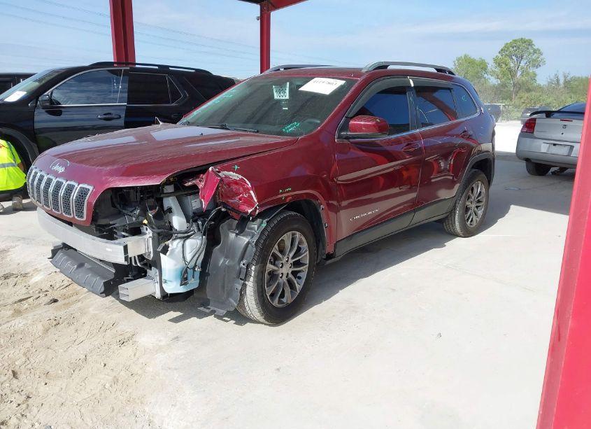 Photo 2 of 2020 Jeep Cherokee LATITUDE PLUS FWD (VIN 1C4PJLLB8LD548139)