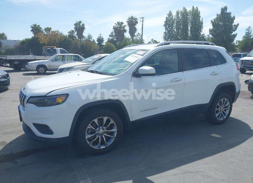 Photo 2 of 2020 Jeep Cherokee LATITUDE PLUS FWD (VIN 1C4PJLLB8LD614964)
