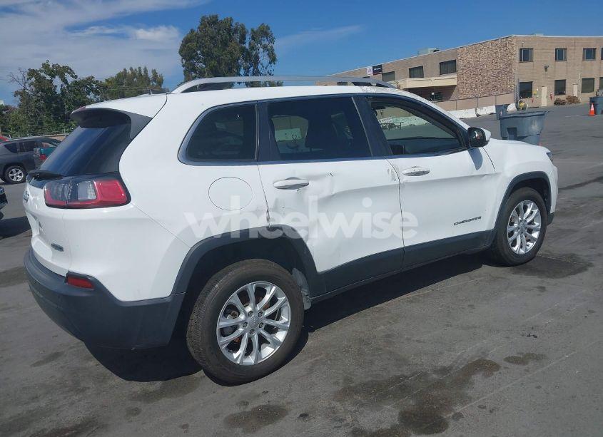 Photo 4 of 2020 Jeep Cherokee LATITUDE PLUS FWD (VIN 1C4PJLLB8LD614964)