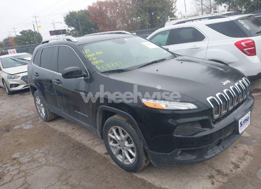 2018 Jeep Cherokee LATITUDE PLUS FWD (VIN 1C4PJLLB9JD509931) main photo