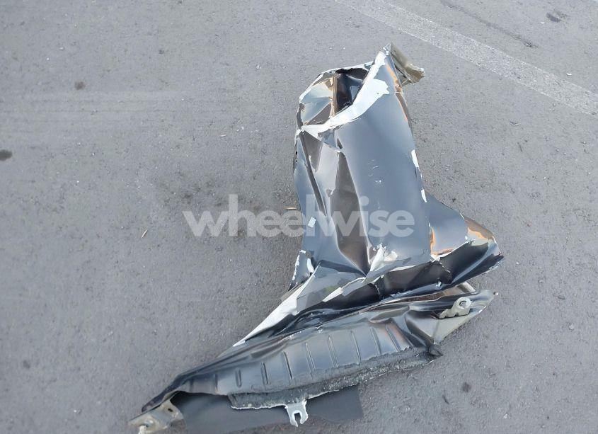 Photo 12 of 2019 Jeep Cherokee LATITUDE PLUS FWD (VIN 1C4PJLLB9KD130266)