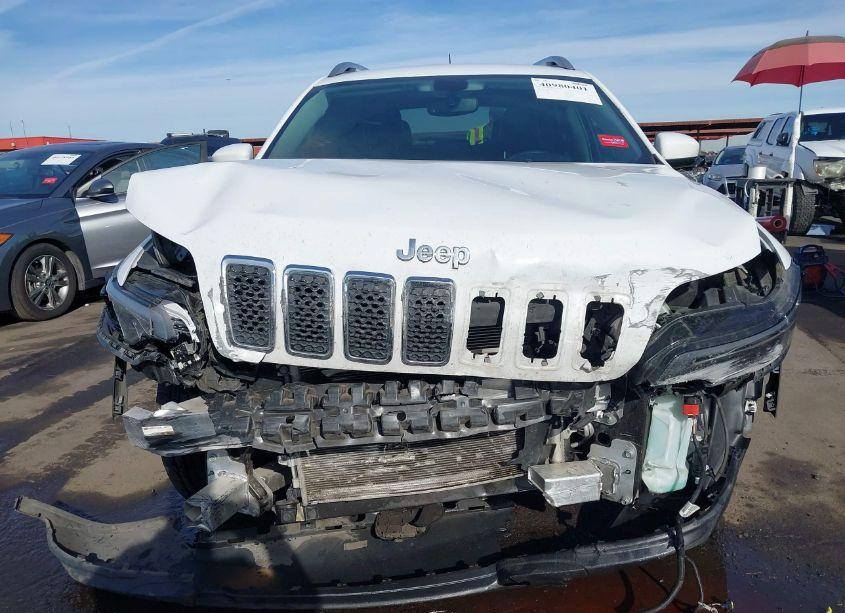 Photo 13 of 2019 Jeep Cherokee LATITUDE PLUS FWD (VIN 1C4PJLLB9KD225863)