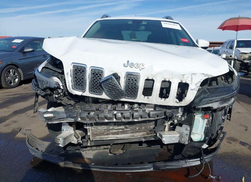 Photo 6 of 2019 Jeep Cherokee LATITUDE PLUS FWD (VIN 1C4PJLLB9KD225863)