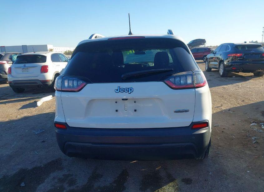 Photo 16 of 2019 Jeep Cherokee LATITUDE PLUS FWD (VIN 1C4PJLLB9KD312873)