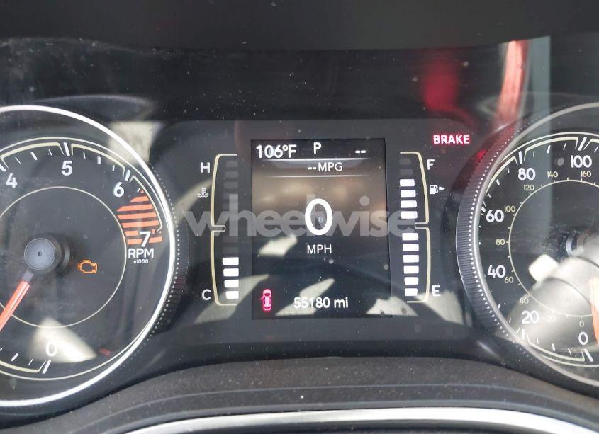 Photo 15 of 2020 Jeep Cherokee LATITUDE PLUS FWD (VIN 1C4PJLLB9LD585829)