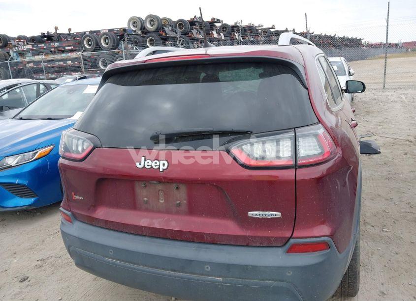 Photo 16 of 2019 Jeep Cherokee LATITUDE PLUS FWD (VIN 1C4PJLLBXKD290219)