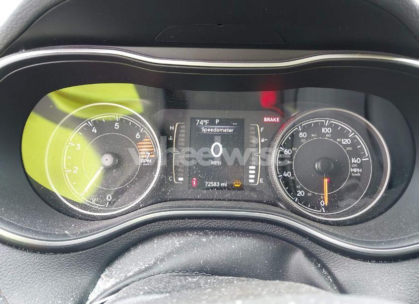 Photo 7 of 2019 Jeep Cherokee LATITUDE PLUS FWD (VIN 1C4PJLLBXKD290219)