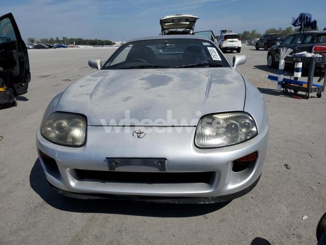 Photo 2 of 1993 TOYOTA SUPRA (VIN 1C4PJLLBXLD628249)