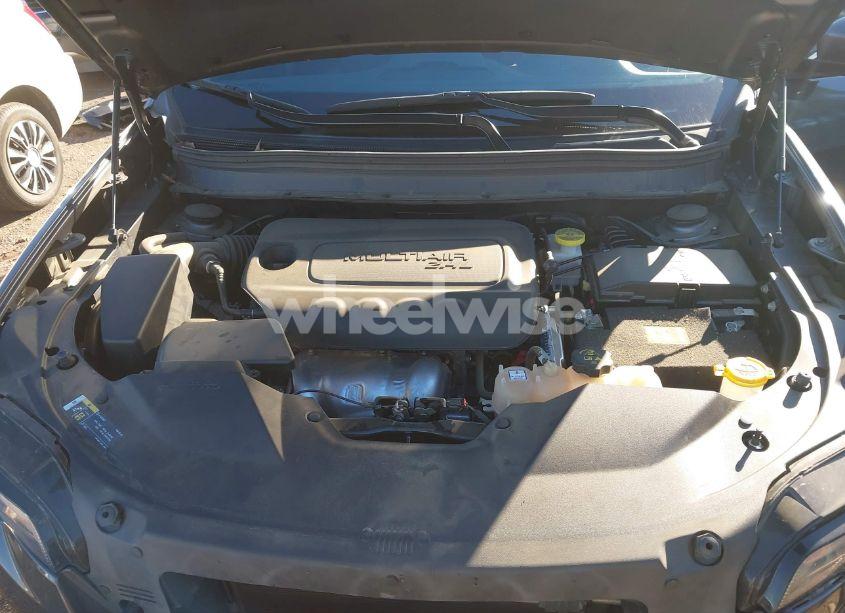 Photo 10 of 2021 Jeep Cherokee ALTITUDE FWD (VIN 1C4PJLLBXMD224613)