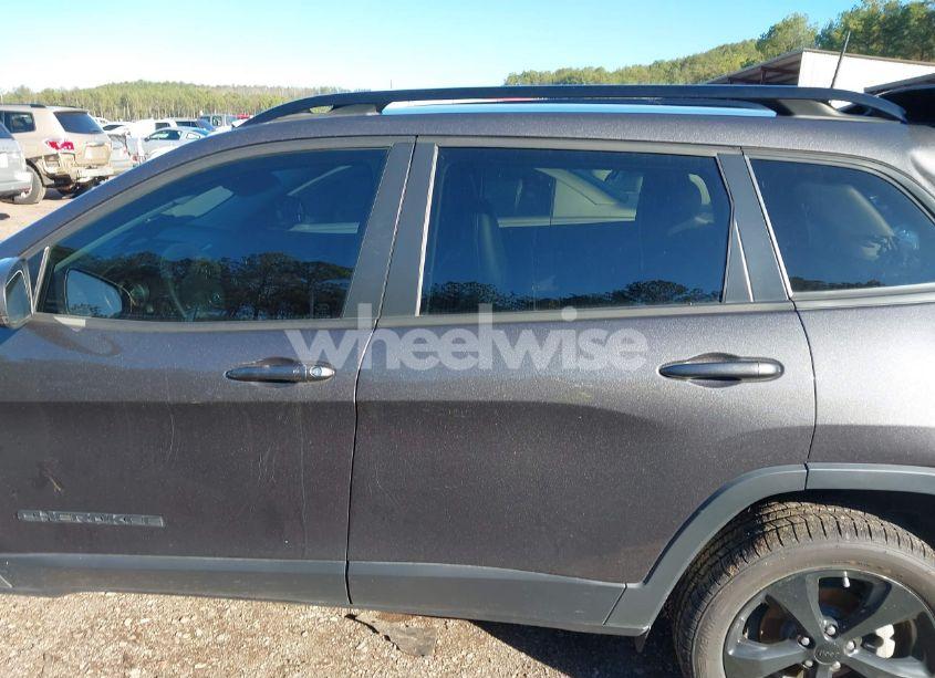 Photo 15 of 2021 Jeep Cherokee ALTITUDE FWD (VIN 1C4PJLLBXMD224613)
