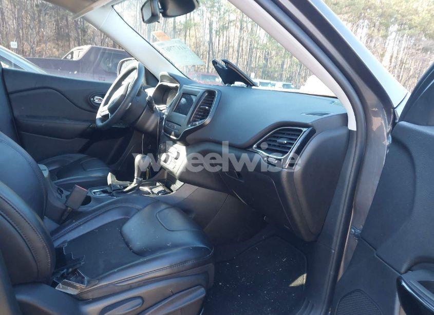 Photo 5 of 2021 Jeep Cherokee ALTITUDE FWD (VIN 1C4PJLLBXMD224613)