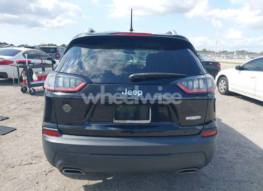 Photo 16 of 2019 Jeep Cherokee LATITUDE PLUS FWD (VIN 1C4PJLLN1KD171534)