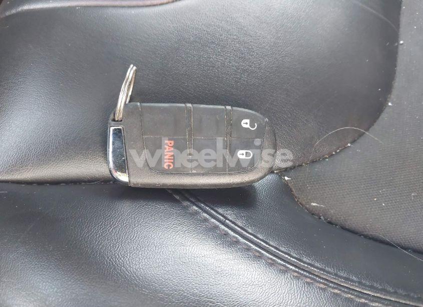 Photo 11 of 2019 Jeep Cherokee ALTITUDE FWD (VIN 1C4PJLLN4KD326237)