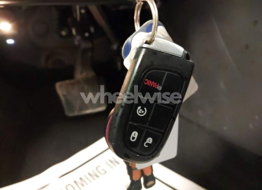 Photo 11 of 2020 Jeep Cherokee LATITUDE LUX FWD (VIN 1C4PJLLN5LD649066)