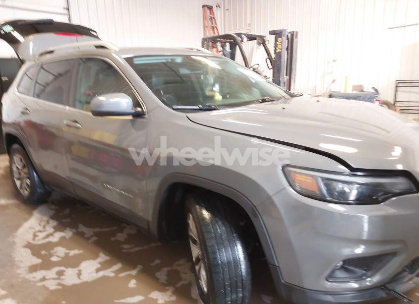 Photo 13 of 2020 Jeep Cherokee LATITUDE LUX FWD (VIN 1C4PJLLN5LD649066)