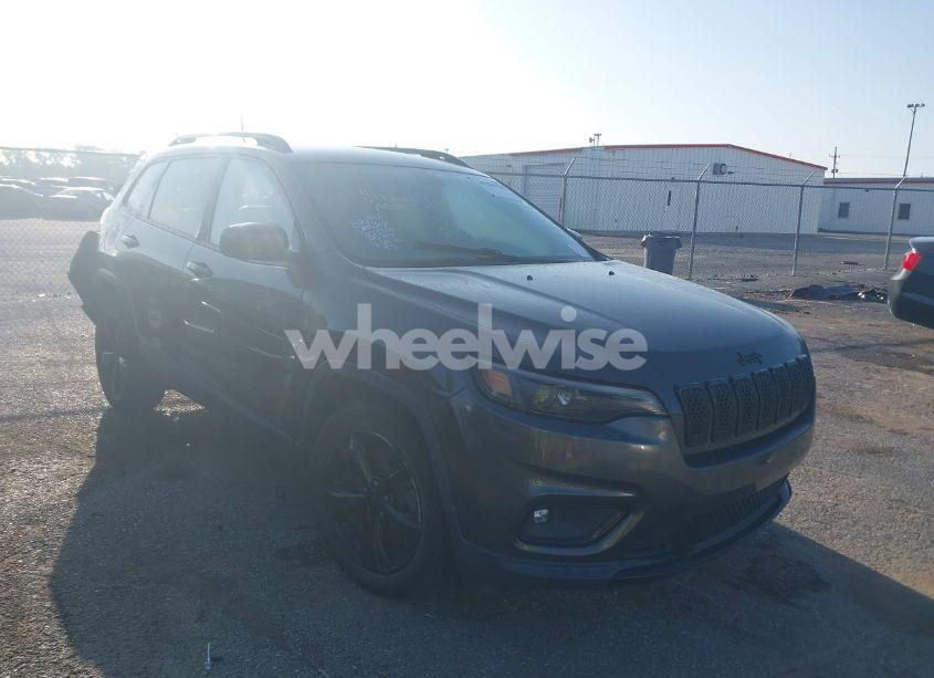 2019 Jeep Cherokee ALTITUDE FWD (VIN 1C4PJLLN9KD303312) main photo