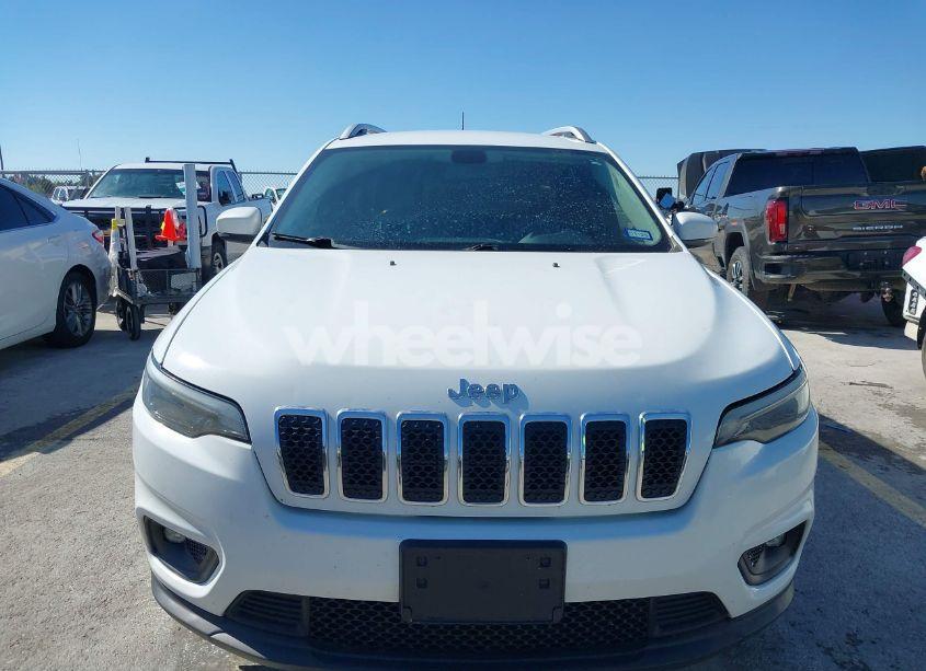 Photo 6 of 2019 Jeep Cherokee LATITUDE PLUS FWD (VIN 1C4PJLLNXKD290098)