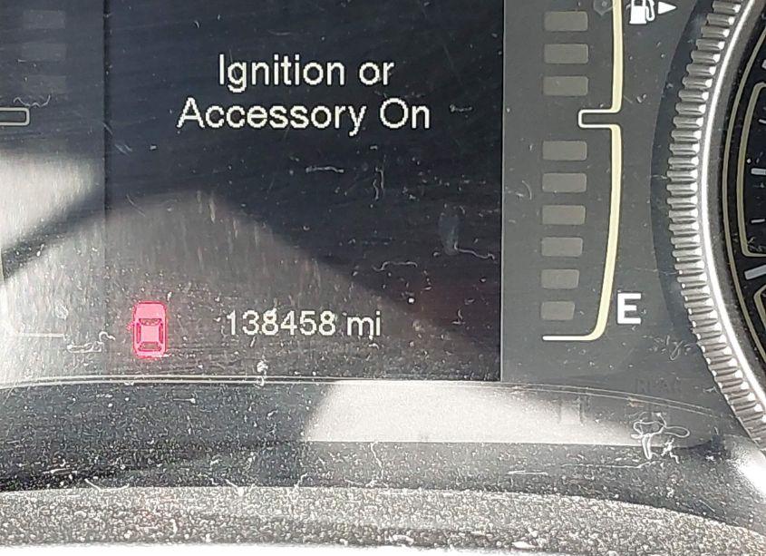 Photo 15 of 2018 Jeep Cherokee LATITUDE PLUS FWD (VIN 1C4PJLLX0JD573254)