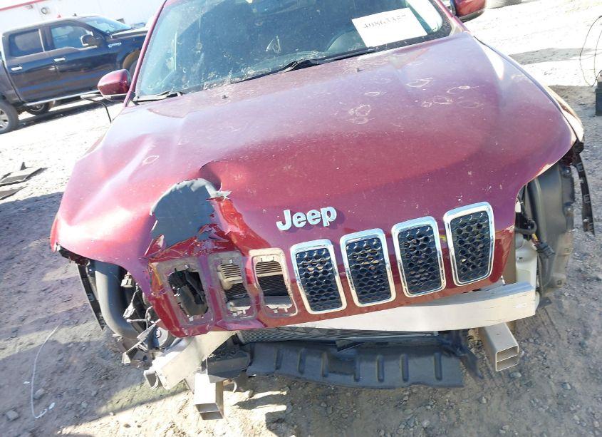 Photo 6 of 2019 Jeep Cherokee LATITUDE PLUS FWD (VIN 1C4PJLLX3KD263018)