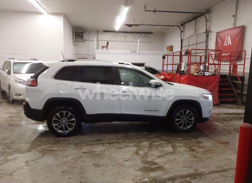 Photo 13 of 2020 Jeep Cherokee LATITUDE LUX FWD (VIN 1C4PJLLX3LD629528)