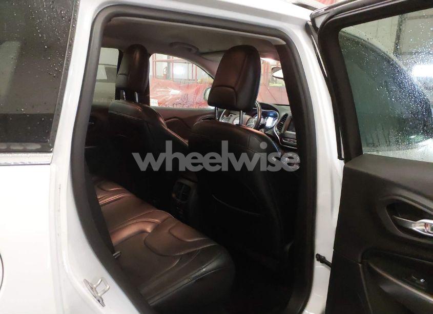 Photo 8 of 2020 Jeep Cherokee LATITUDE LUX FWD (VIN 1C4PJLLX3LD629528)