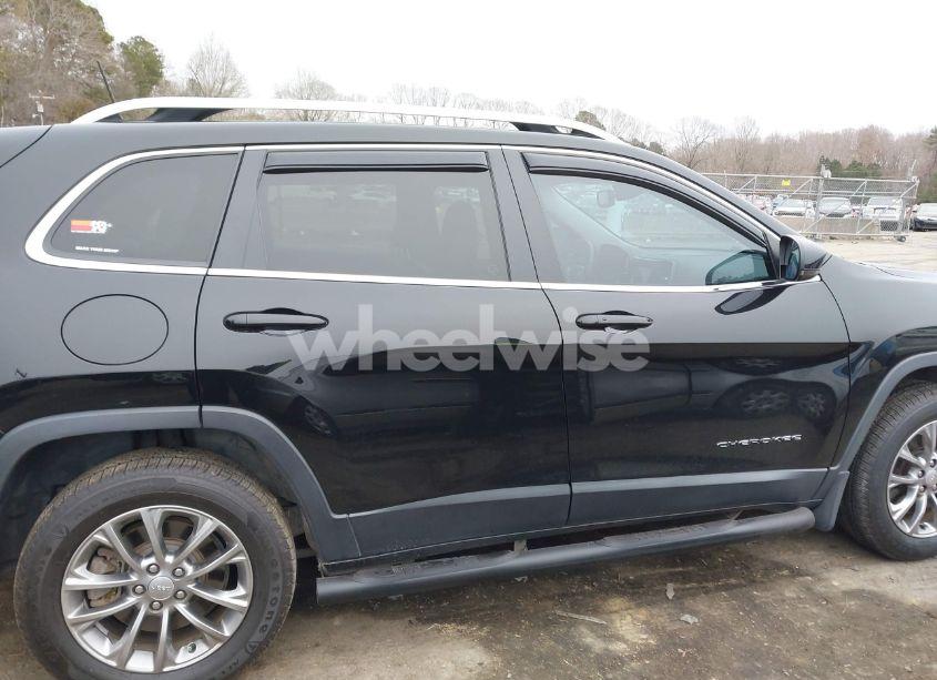 Photo 13 of 2020 Jeep Cherokee LATITUDE LUX FWD (VIN 1C4PJLLX4LD634463)