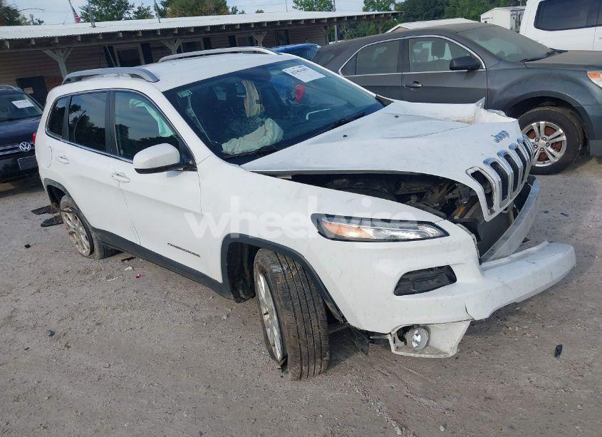 2018 Jeep Cherokee LATITUDE PLUS FWD (VIN 1C4PJLLX5JD511784) main photo