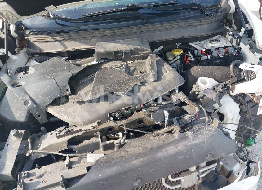 Photo 10 of 2018 Jeep Cherokee LATITUDE PLUS FWD (VIN 1C4PJLLX5JD511784)