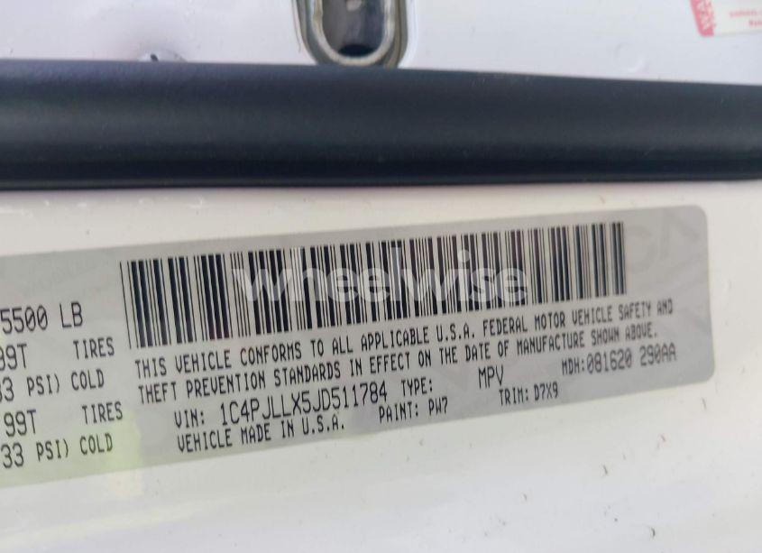 Photo 9 of 2018 Jeep Cherokee LATITUDE PLUS FWD (VIN 1C4PJLLX5JD511784)