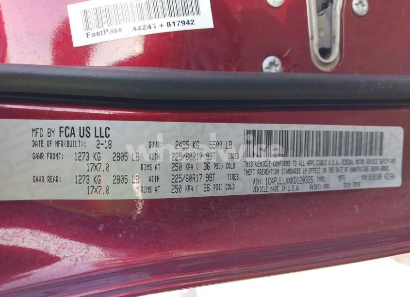 Photo 9 of 2019 Jeep Cherokee LATITUDE PLUS FWD (VIN 1C4PJLLXXKD120325)