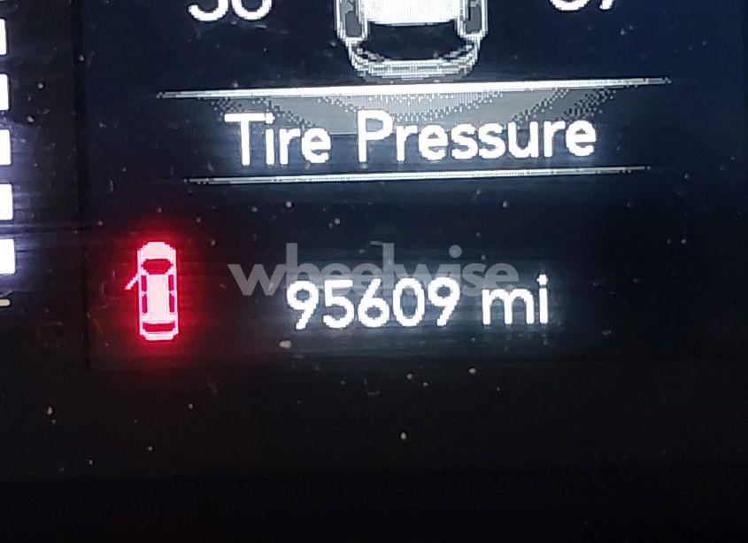 Photo 15 of 2020 Jeep Cherokee LATITUDE LUX FWD (VIN 1C4PJLLXXLD629672)