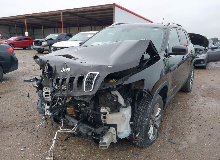Photo 2 of 2021 Jeep Cherokee LATITUDE LUX FWD (VIN 1C4PJLMX0MD160365)