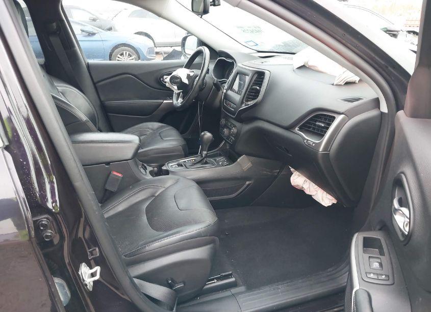 Photo 5 of 2021 Jeep Cherokee LATITUDE LUX FWD (VIN 1C4PJLMX0MD160365)