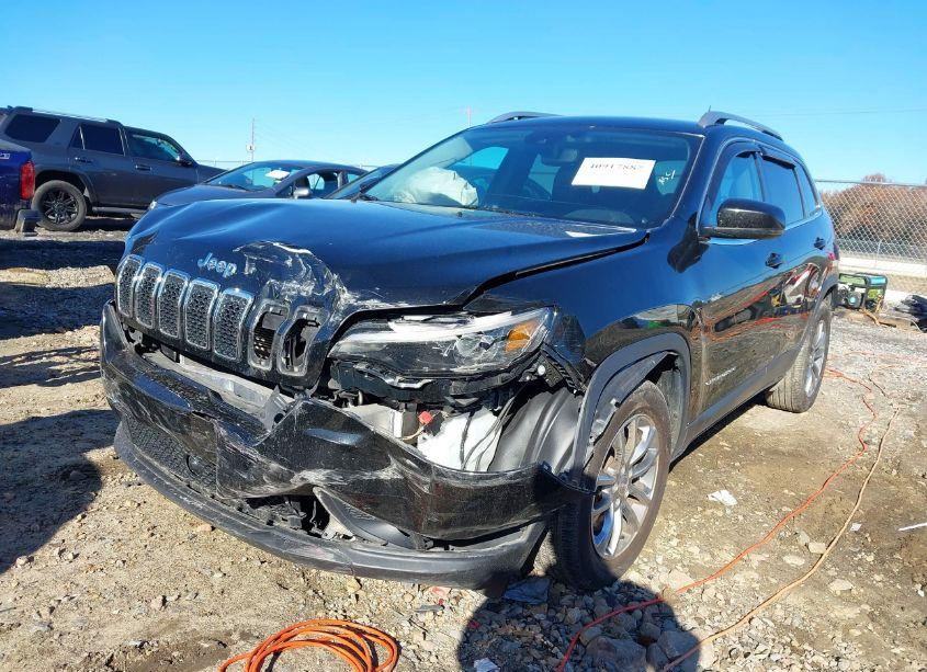 Photo 2 of 2021 Jeep Cherokee LATITUDE LUX FWD (VIN 1C4PJLMX0MD251202)
