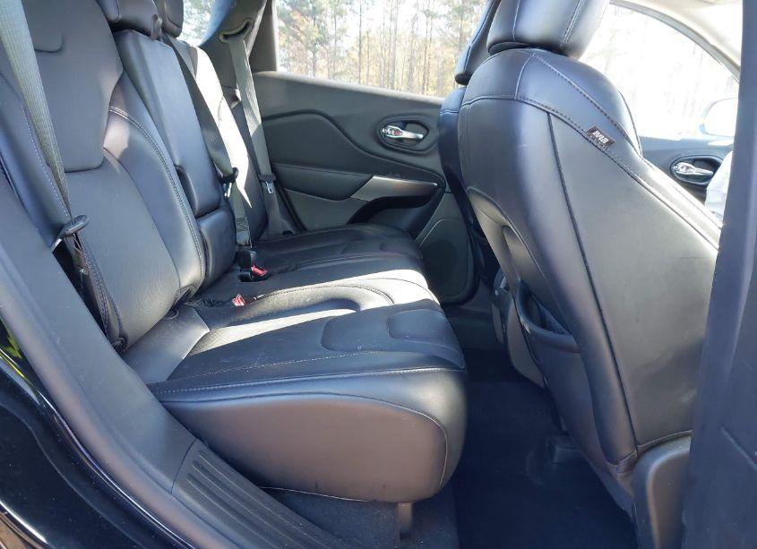 Photo 8 of 2021 Jeep Cherokee LATITUDE LUX FWD (VIN 1C4PJLMX0MD251202)