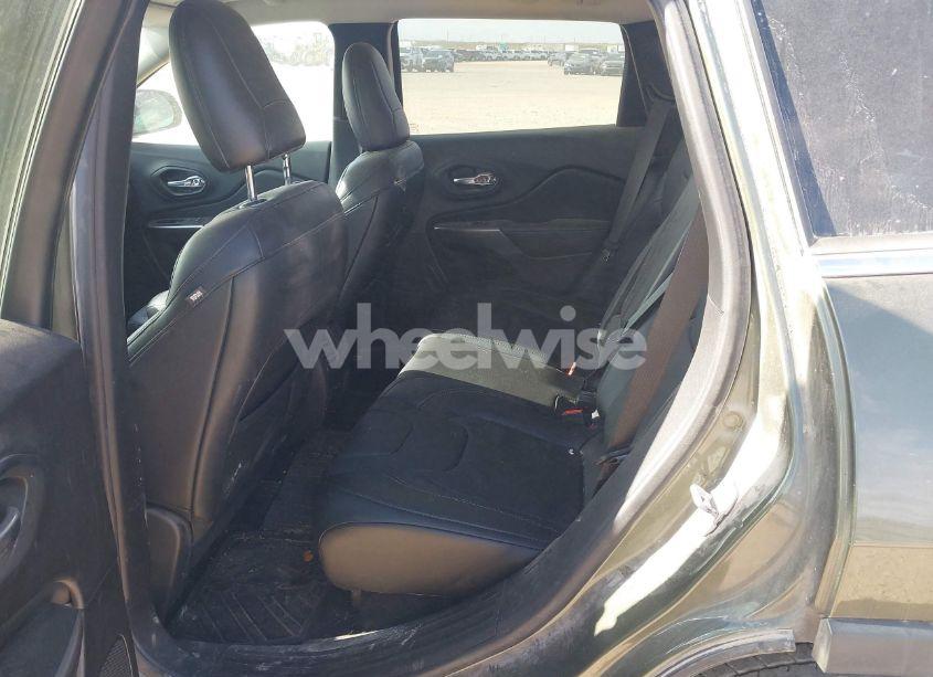 Photo 8 of 2021 Jeep Cherokee LATITUDE LUX FWD (VIN 1C4PJLMX1MD221030)