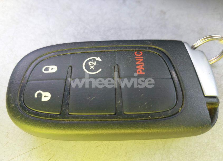 Photo 11 of 2021 Jeep Cherokee LATITUDE LUX FWD (VIN 1C4PJLMX4MD239201)