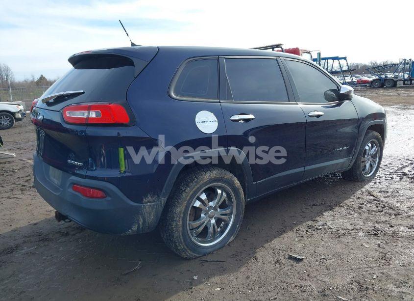 Photo 4 of 2014 Jeep Cherokee SPORT (VIN 1C4PJMAB0EW142064)