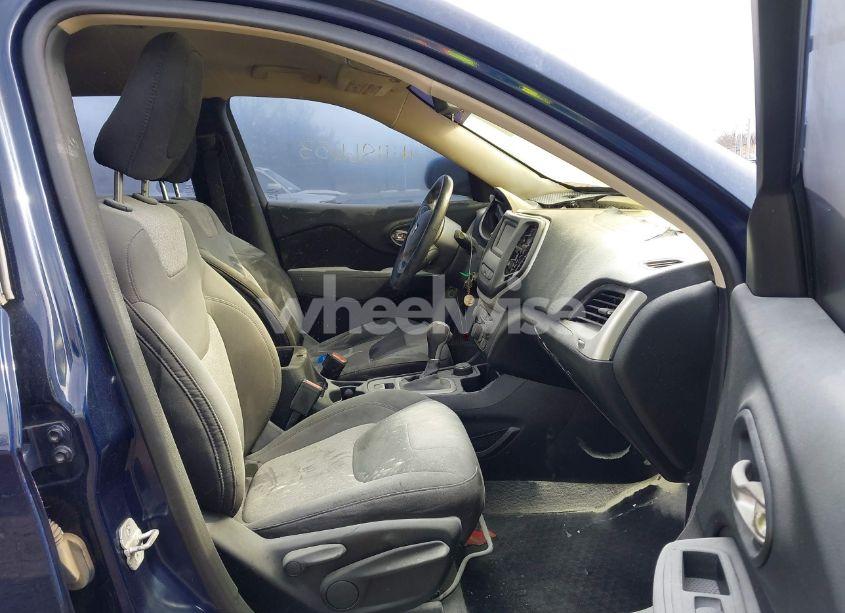 Photo 5 of 2014 Jeep Cherokee SPORT (VIN 1C4PJMAB0EW142064)