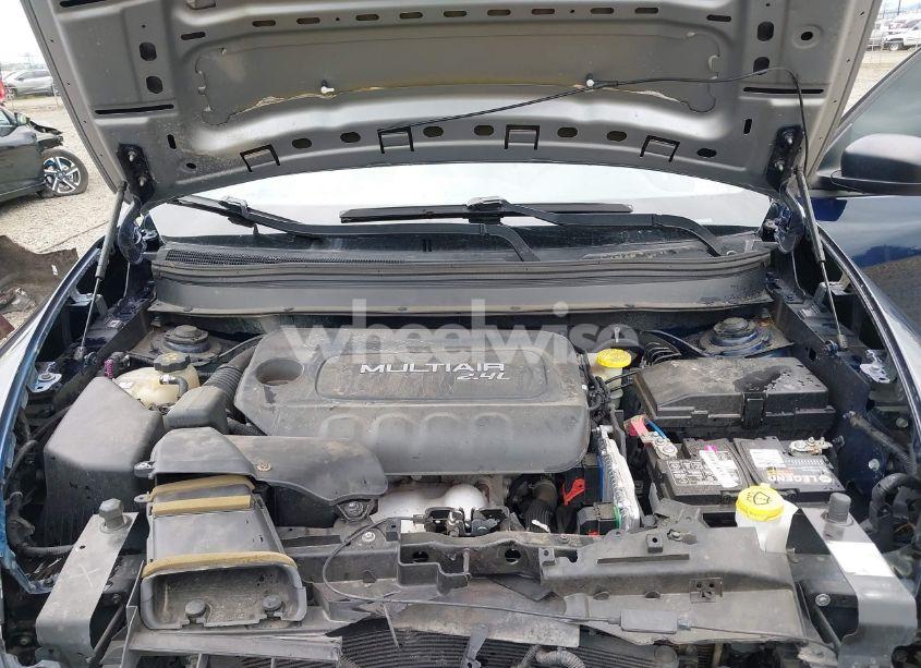 Photo 10 of 2014 Jeep Cherokee SPORT (VIN 1C4PJMAB0EW317252)