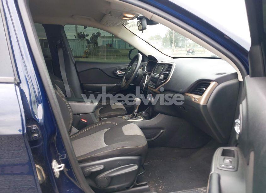 Photo 5 of 2014 Jeep Cherokee SPORT (VIN 1C4PJMAB0EW317252)