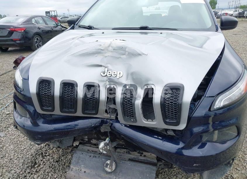 Photo 6 of 2014 Jeep Cherokee SPORT (VIN 1C4PJMAB0EW317252)