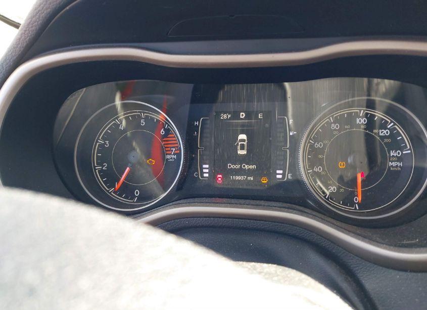 Photo 7 of 2016 Jeep Cherokee ALTITUDE (VIN 1C4PJMAB0GW301619)