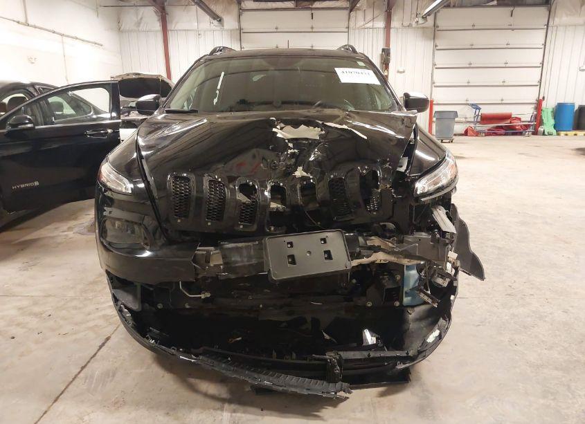 Photo 13 of 2017 Jeep Cherokee ALTITUDE 4X4 (VIN 1C4PJMAB0HW509940)