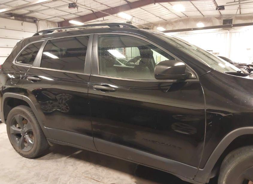 Photo 14 of 2017 Jeep Cherokee ALTITUDE 4X4 (VIN 1C4PJMAB0HW509940)