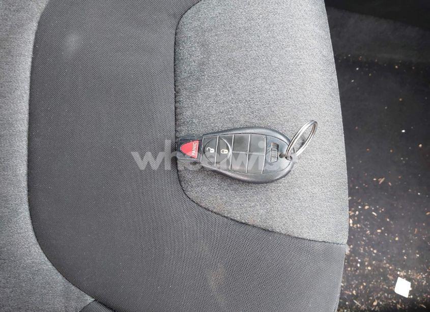 Photo 11 of 2014 Jeep Cherokee SPORT (VIN 1C4PJMAB1EW264402)