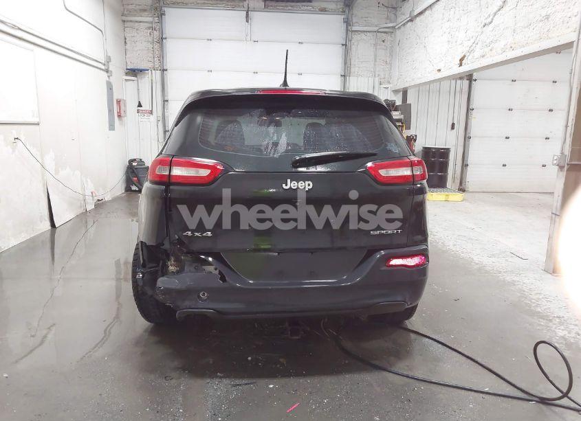 Photo 16 of 2015 Jeep Cherokee SPORT (VIN 1C4PJMAB1FW594378)