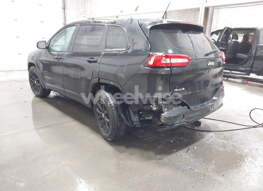 Photo 3 of 2015 Jeep Cherokee SPORT (VIN 1C4PJMAB1FW594378)