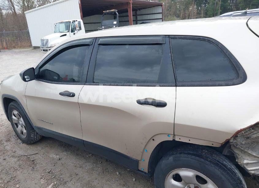 Photo 14 of 2015 Jeep Cherokee SPORT (VIN 1C4PJMAB1FW738625)