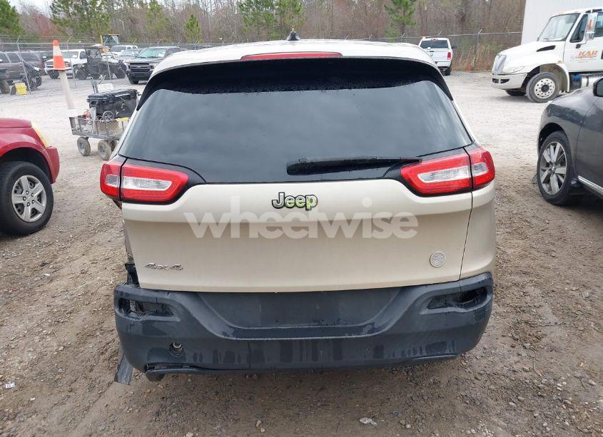 Photo 16 of 2015 Jeep Cherokee SPORT (VIN 1C4PJMAB1FW738625)